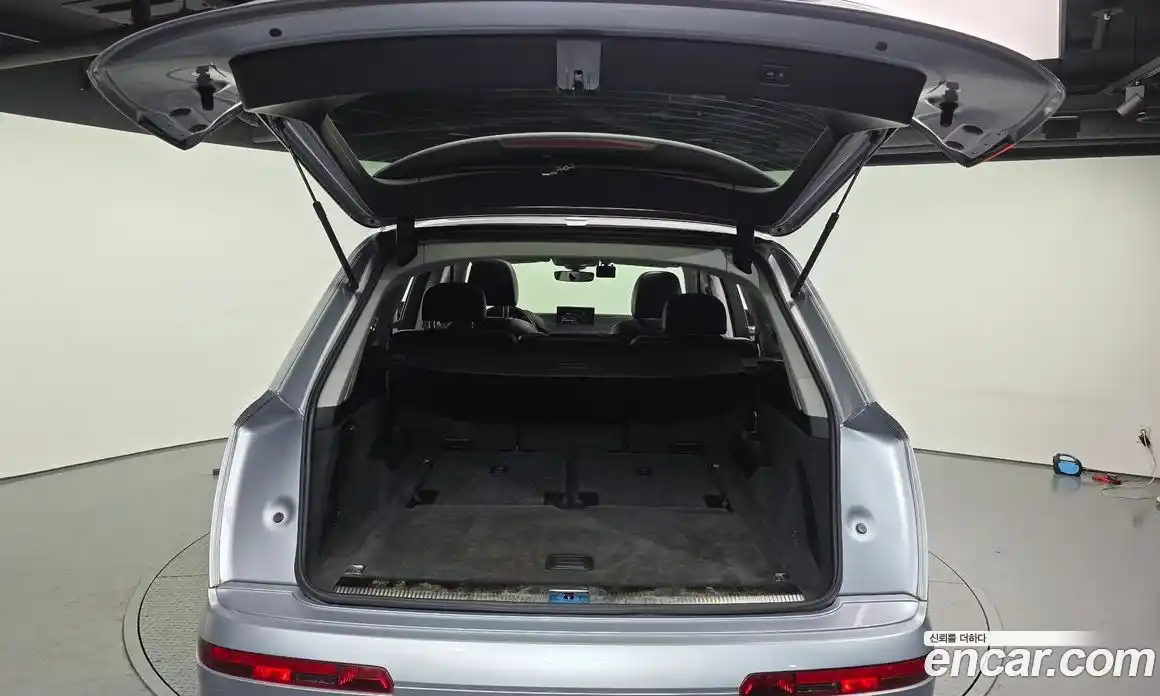 Audi Q7 2016 3.0 автомат (гидро), фото 20