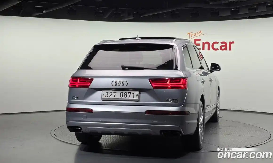 Audi Q7 2016 3.0 автомат (гидро), фото 4