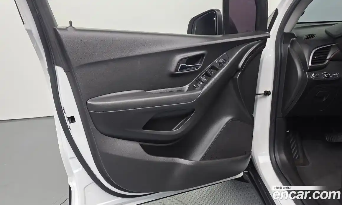 Chevrolet Trax 2019 1.6 автомат (гидро), фото 14