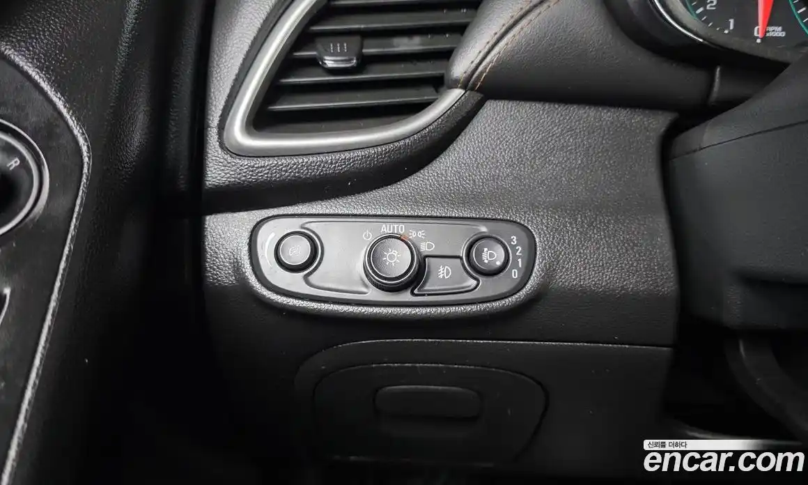 Chevrolet Trax 2019 1.6 автомат (гидро), фото 26