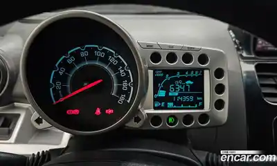 Chevrolet Spark 2011 1.0 автомат (гидро), миниатюра 11