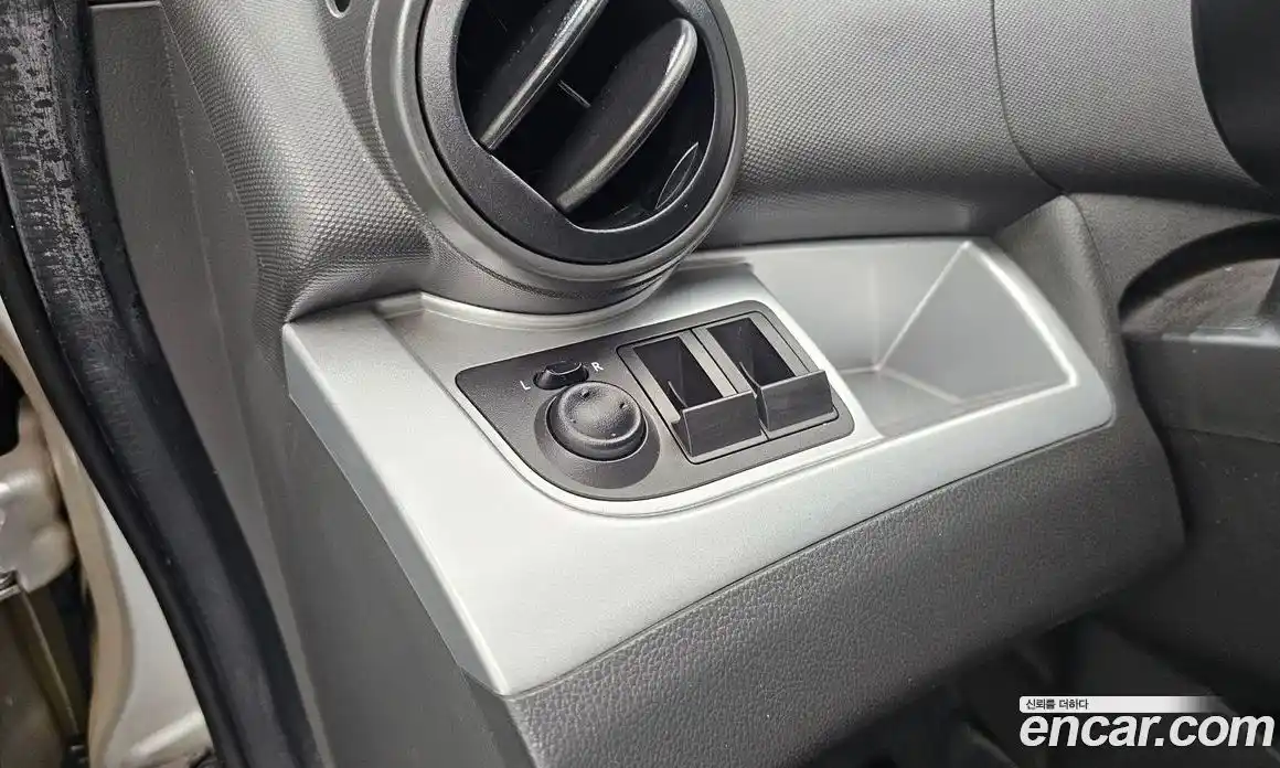 Chevrolet Spark 2011 1.0 автомат (гидро), фото 22