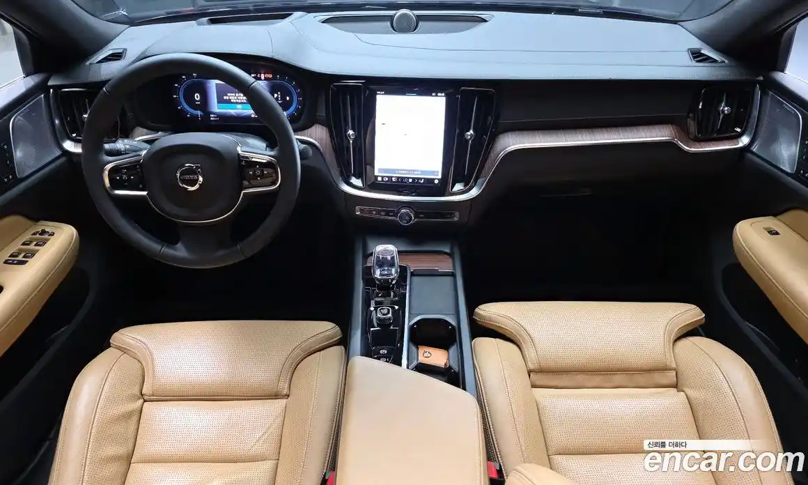 Volvo S60 2024 2.0 автомат (гидро), фото 7