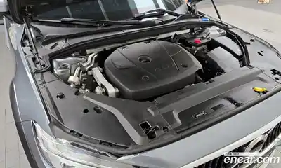 Volvo V90 2018 2.0 автомат (гидро), миниатюра 6