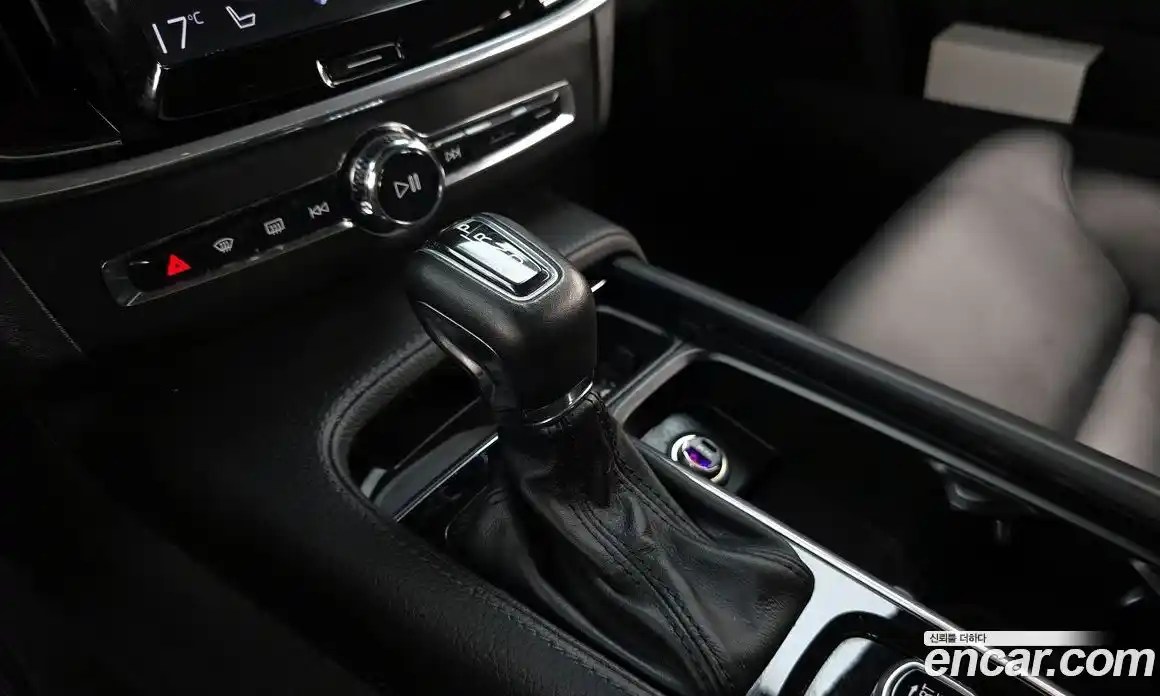 Volvo V90 2018 2.0 автомат (гидро), фото 9