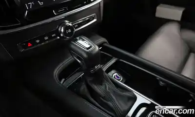Volvo V90 2018 2.0 автомат (гидро), миниатюра 9