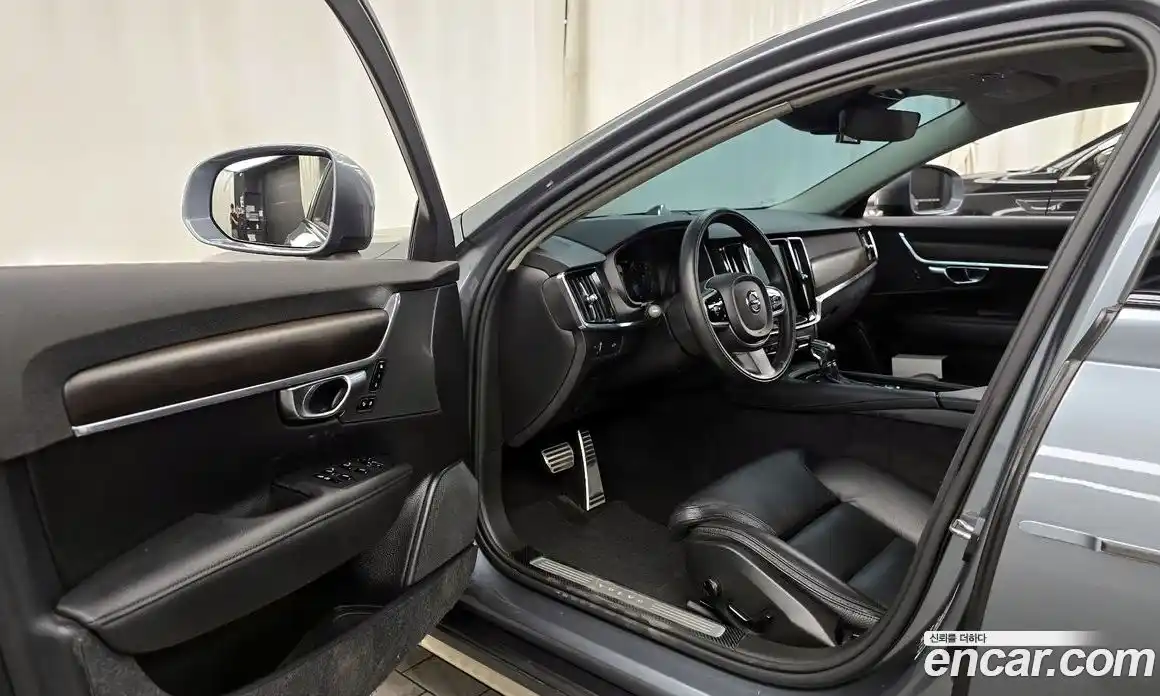 Volvo V90 2018 2.0 автомат (гидро), фото 10
