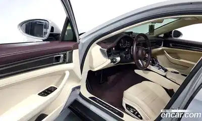Porsche Panamera 2021 4.0 автомат (гидро), миниатюра 10