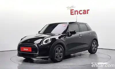 Mini Cooper, 2023, 22 843 км