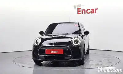 Mini Cooper 2023 1.5 автомат (гидро), миниатюра 3