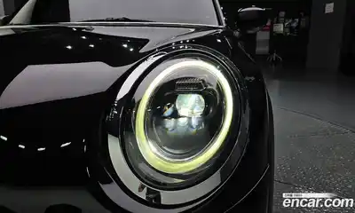 Mini Cooper 2023 1.5 автомат (гидро), миниатюра 8