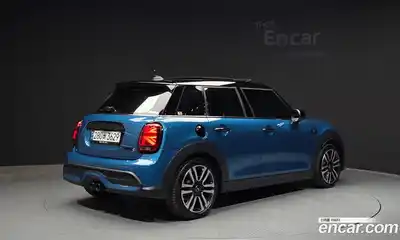 Mini Cooper 2024 2.0 автомат (гидро), миниатюра 2