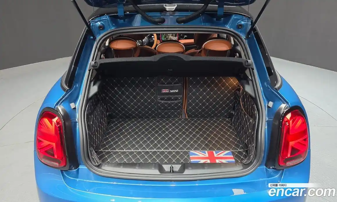 Mini Cooper 2024 2.0 автомат (гидро), фото 22