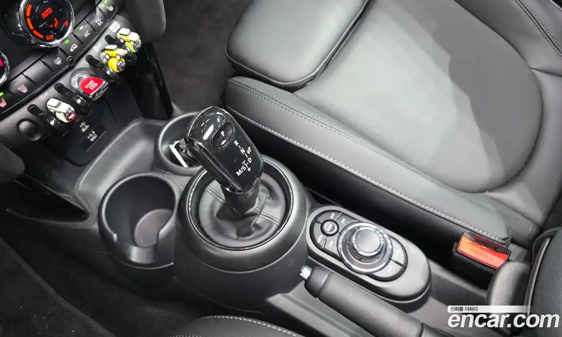 Mini Cooper 2021 1.5 автомат (гидро), фото 12