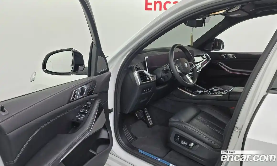 BMW X5 2025 3.0 автомат (гидро), фото 13