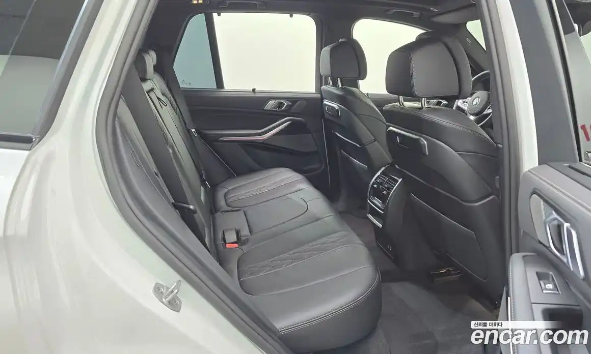 BMW X5 2025 3.0 автомат (гидро), фото 26