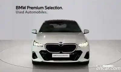 BMW 5 серия 2025 3.0 автомат (гидро), миниатюра 3