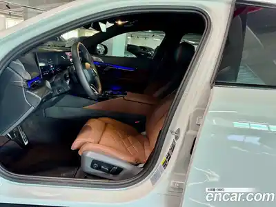 BMW 5 серия 2025 3.0 автомат (гидро), миниатюра 10