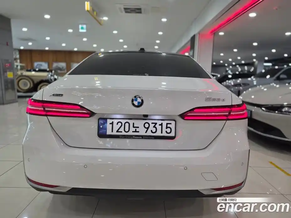 BMW 5 серия 2024 2.0 автомат (гидро), фото 3