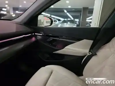 BMW 5 серия 2024 2.0 автомат (гидро), миниатюра 6