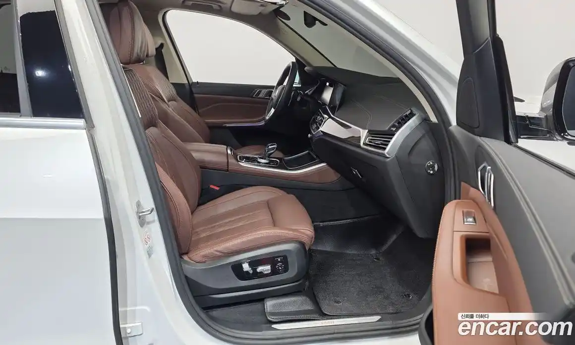 BMW X5 2022 3.0 автомат (гидро), фото 17