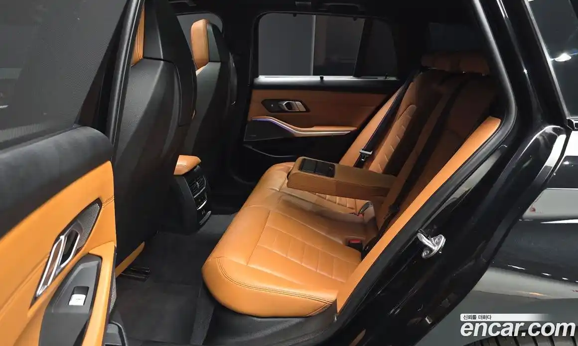 BMW 3 серия 2022 3.0 автомат (гидро), фото 16