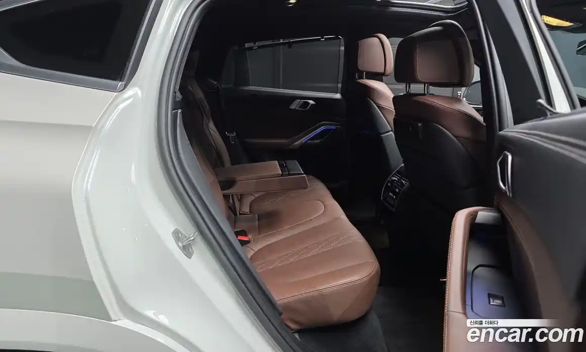 BMW X6 2021 3.0 автомат (гидро), фото 17