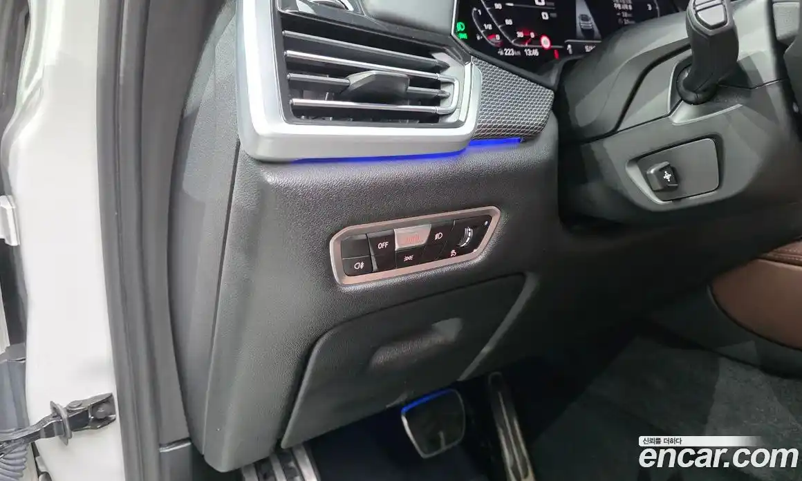 BMW X6 2021 3.0 автомат (гидро), фото 27