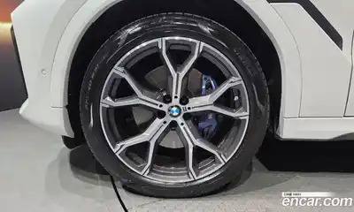 BMW X6 2021 3.0 автомат (гидро), миниатюра 4