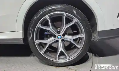 BMW X6 2021 3.0 автомат (гидро), миниатюра 6