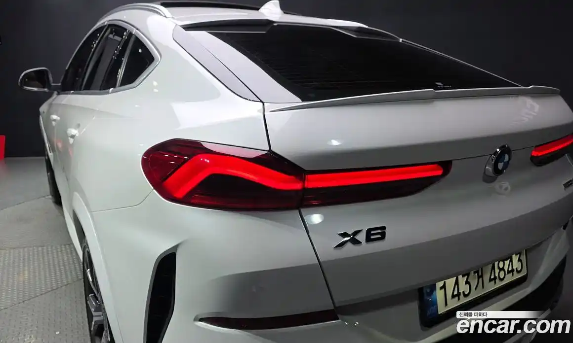 BMW X6 2021 3.0 автомат (гидро), фото 8