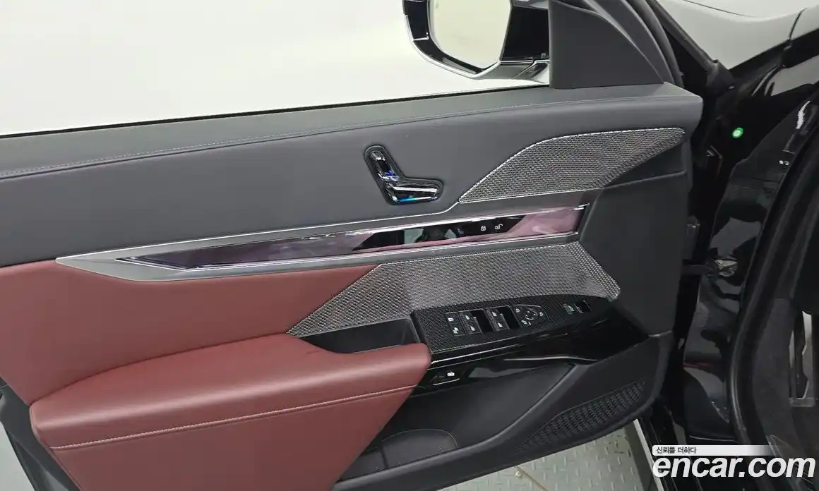 BMW 7 серия 2024 3.0 автомат (гидро), фото 14