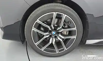 BMW 7 серия 2024 3.0 автомат (гидро), миниатюра 5