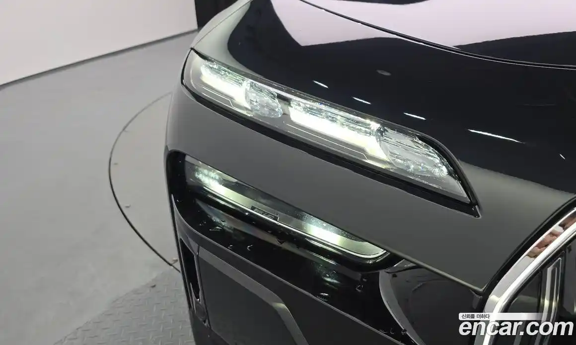 BMW 7 серия 2024 3.0 автомат (гидро), фото 8