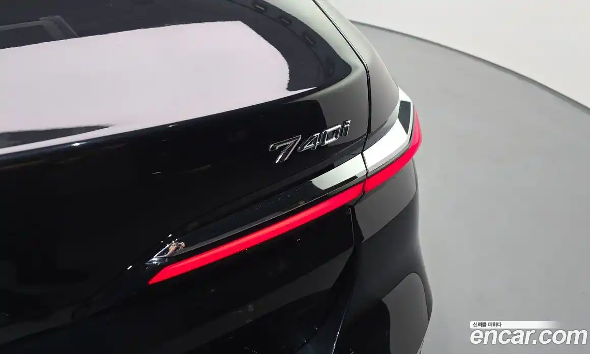 BMW 7 серия 2024 3.0 автомат (гидро), фото 9