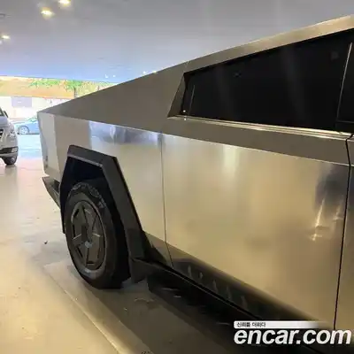 Tesla Cybertruck 2024 3.0 гидро, миниатюра 5