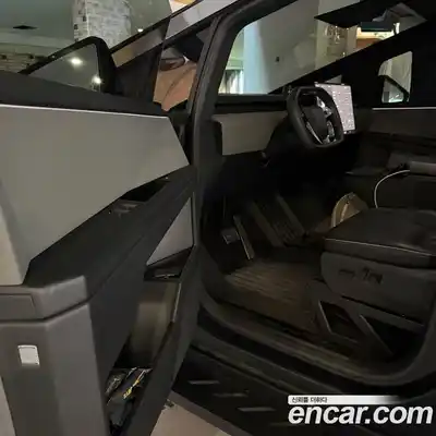Tesla Cybertruck 2024 3.0 гидро, миниатюра 7