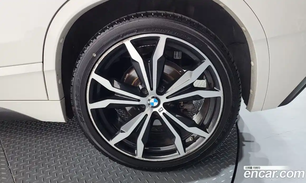 BMW X2 2019 2.0 автомат (гидро), фото 7