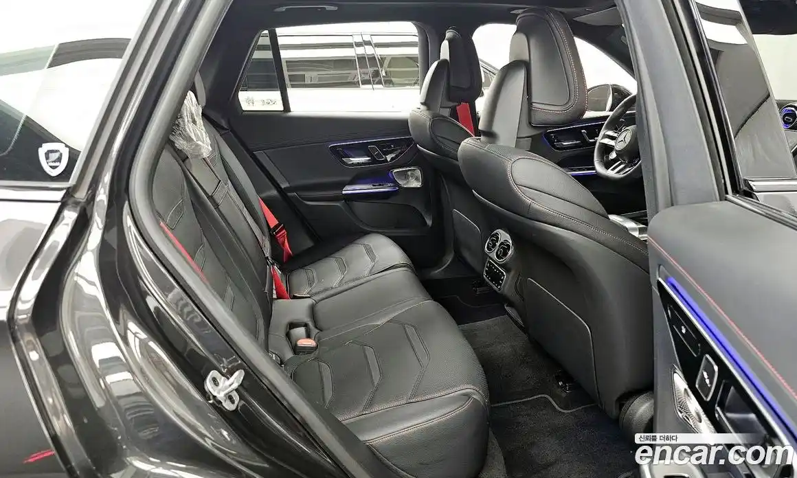 Mercedes-Benz GLC-Class 2025 2.0 гидро, фото 18 Mercedes-Benz GLC-Class 2025 2.0 гидро, фото 18
