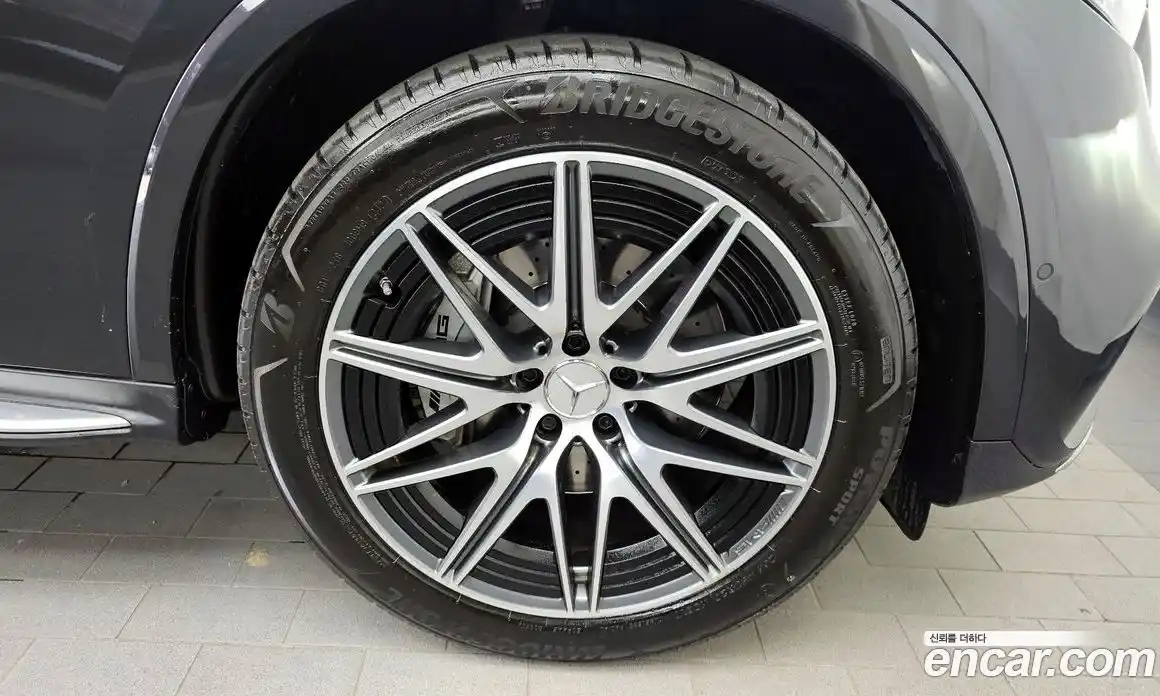 Mercedes-Benz GLC-Class 2025 2.0 гидро, фото 7 Mercedes-Benz GLC-Class 2025 2.0 гидро, фото 7