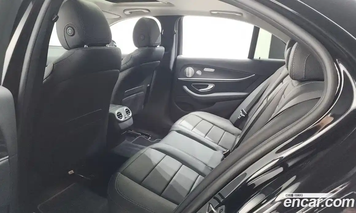 Mercedes-Benz E-Class 2019 2.0 автомат (гидро), фото 20