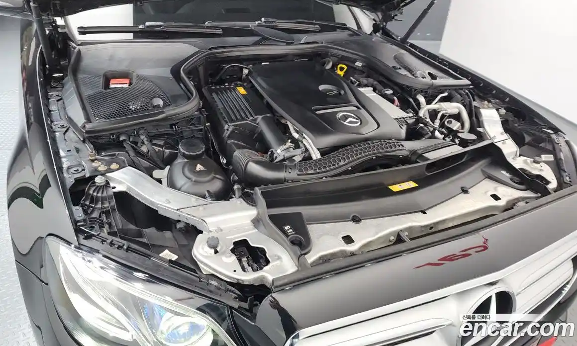 Mercedes-Benz E-Class 2019 2.0 автомат (гидро), фото 6