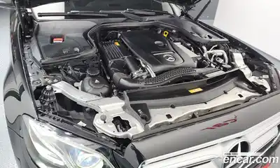Mercedes-Benz E-Class 2019 2.0 автомат (гидро), миниатюра 6