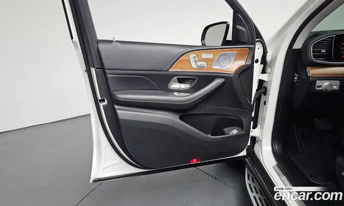 Mercedes-Benz GLE-Class 2020 3.0 гидро, фото 13 Mercedes-Benz GLE-Class 2020 3.0 гидро, фото 13