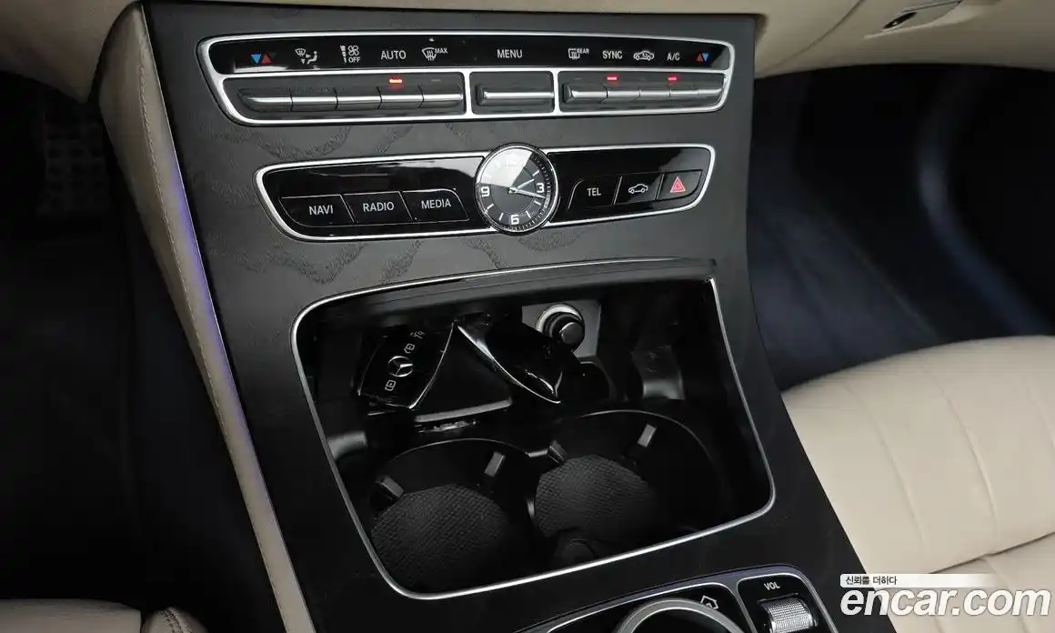 Mercedes-Benz E-Class 2018 1.9 автомат (гидро), фото 28