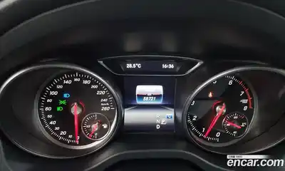 Mercedes-Benz GLA-Class 2019 2.0 гидро, миниатюра 11 Mercedes-Benz GLA-Class 2019 2.0 гидро, миниатюра 11
