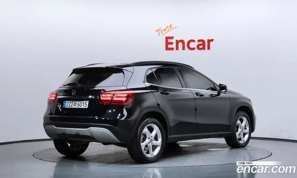 Mercedes-Benz GLA-Class 2019 2.0 гидро, фото 2 Mercedes-Benz GLA-Class 2019 2.0 гидро, фото 2