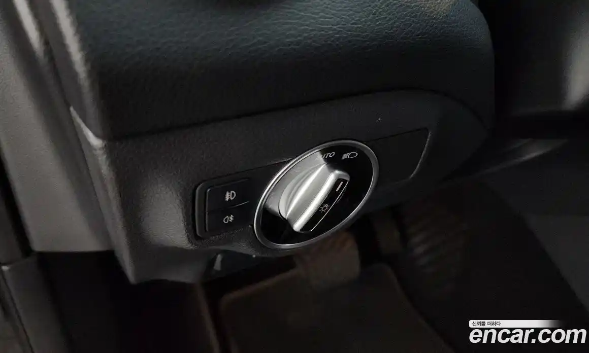 Mercedes-Benz GLA-Class 2019 2.0 гидро, фото 26 Mercedes-Benz GLA-Class 2019 2.0 гидро, фото 26