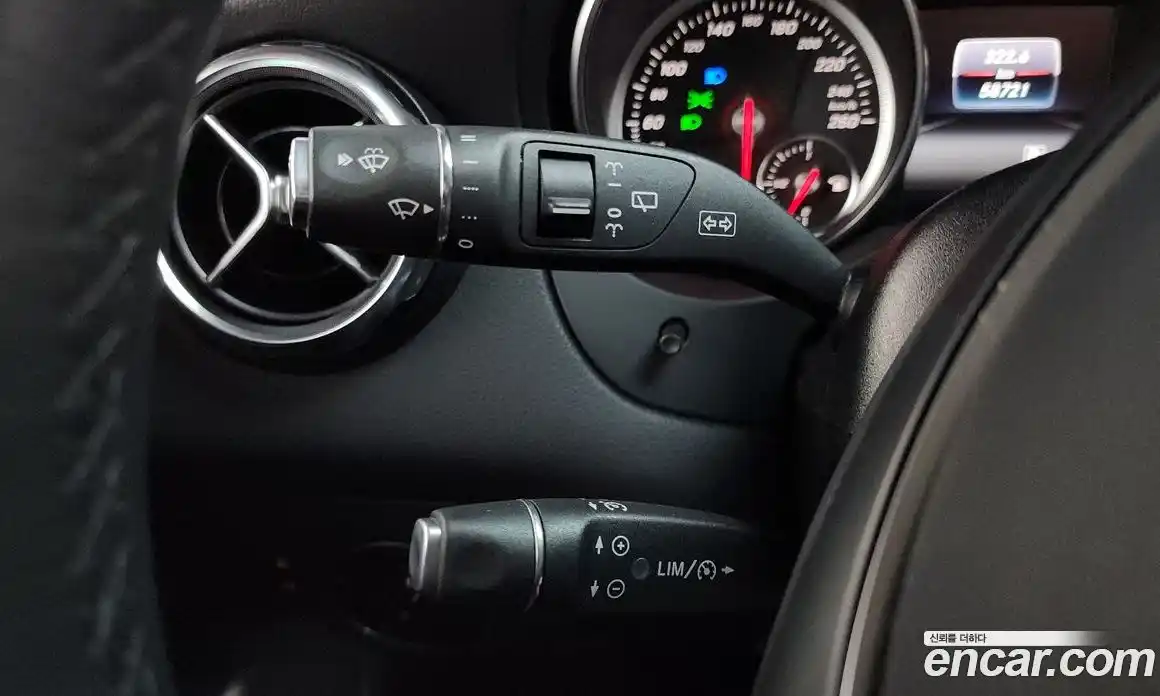 Mercedes-Benz GLA-Class 2019 2.0 гидро, фото 27 Mercedes-Benz GLA-Class 2019 2.0 гидро, фото 27