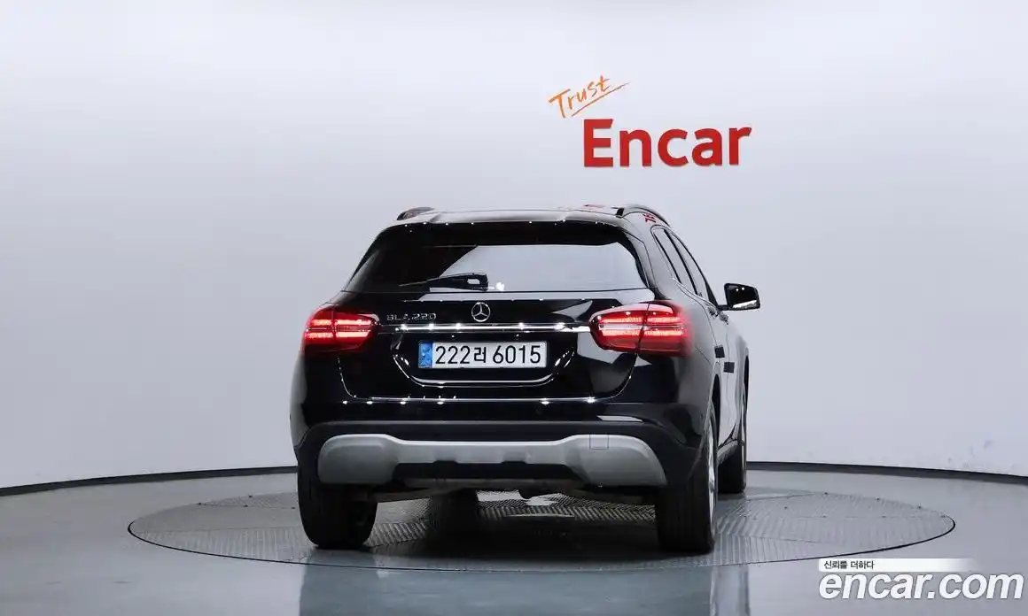 Mercedes-Benz GLA-Class 2019 2.0 гидро, фото 4 Mercedes-Benz GLA-Class 2019 2.0 гидро, фото 4